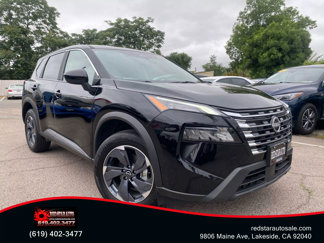 Used 2025 Nissan Rogue SV image 1