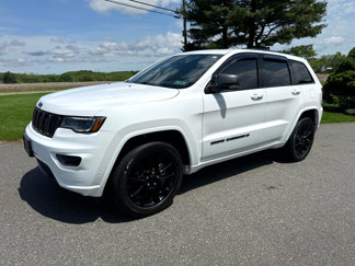 Used 2022 Jeep Grand Cherokee Laredo X image 1