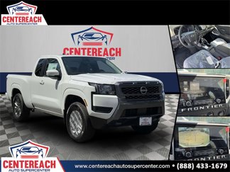 Used 2025 Nissan Frontier SV image 1