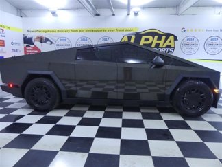 Used 2024 Tesla Cybertruck AWD Crew Cab image 1
