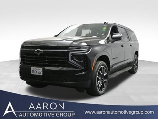 Used 2025 Chevrolet Suburban RST image 1