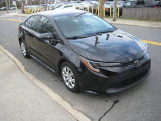 Used 2021 Toyota Corolla LE image 1
