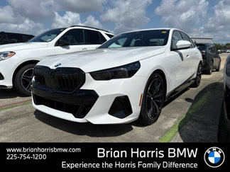 Used 2025 BMW 530i w/ M Sport Package image 1