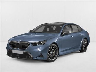 New 2026 BMW M5 w/ Carbon Package image 1