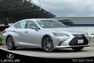 Used 2024 Lexus ES 300h w/ Premium Package image 1