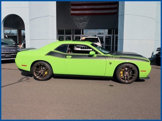 Used 2023 Dodge Challenger SRT Hellcat image 1