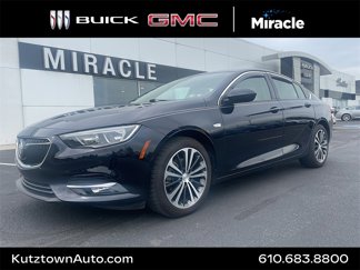 Used 2018 Buick Regal Essence image 1