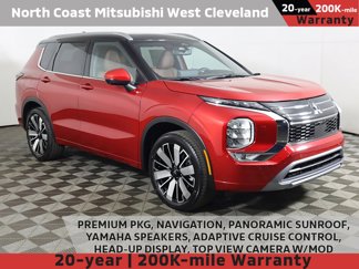New 2025 Mitsubishi Outlander SEL image 1