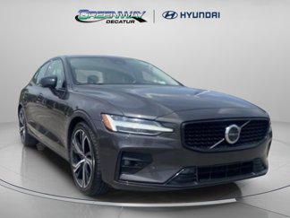 Used 2024 Volvo S60 B5 Plus image 1