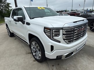 Used 2024 GMC Sierra 1500 Denali w/ Denali Reserve Package image 1