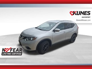 Used 2016 Nissan Rogue SV image 1