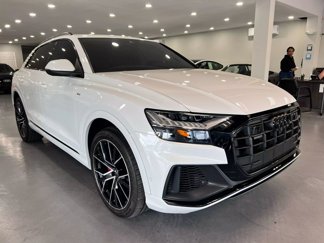 Used 2021 Audi Q8 Premium Plus w/ Premium Plus Package image 1