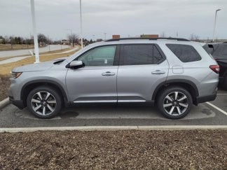 New 2025 Honda Pilot Elite image 1