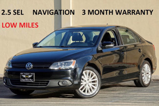 Used 2011 Volkswagen Jetta SEL image 1