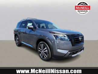 New 2025 Nissan Pathfinder Platinum image 1