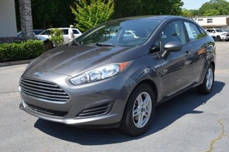 Used 2018 Ford Fiesta SE image 1