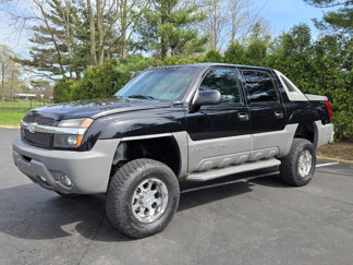 Used 2002 Chevrolet Avalanche 2500 w/ Convenience Pkg image 1