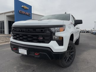 New 2025 Chevrolet Silverado 1500 Custom Trail Boss w/ LPO, Dark Essentials Package image 1