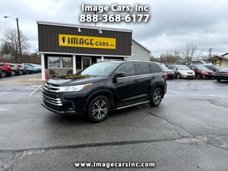 Used 2019 Toyota Highlander LE image 1