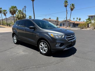 Used 2017 Ford Escape SE image 1
