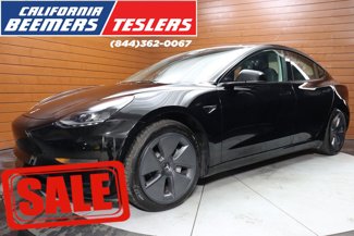 Used 2023 Tesla Model 3 Standard Range image 1