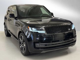Used 2024 Land Rover Range Rover SE image 1
