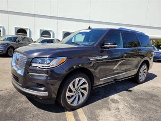 Certified 2023 Lincoln Navigator Reserve image 1