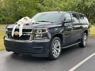 Used 2020 Chevrolet Suburban LT image 1