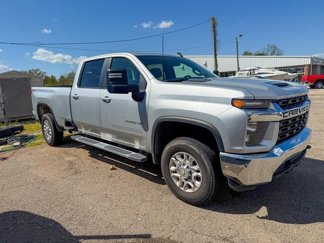 Used 2023 Chevrolet Silverado 3500 LT image 1