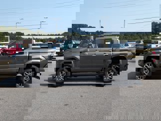 New 2025 Toyota Tacoma Limited video 2