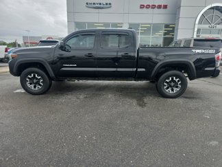 Used 2021 Toyota Tacoma TRD Off-Road image 1