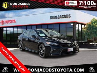 Certified 2022 Toyota Camry SE image 1