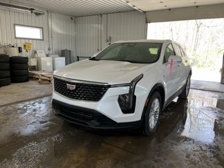 Used 2024 Cadillac XT4 Luxury image 1