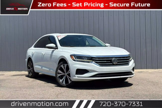 Used 2022 Volkswagen Passat 2.0T SE image 1