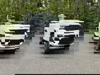 New 2025 Jeep Grand Cherokee Summit w/ High Altitude Package image 1