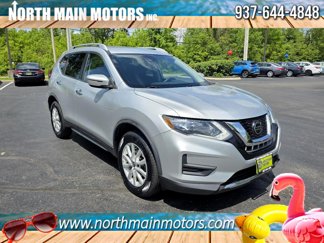 Used 2019 Nissan Rogue SV image 1