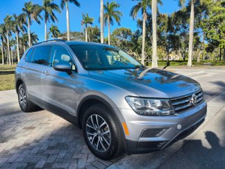 Used 2019 Volkswagen Tiguan SE image 1
