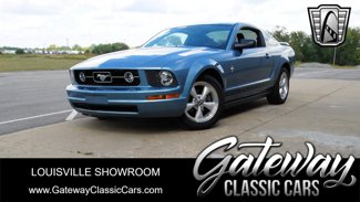 Used 2005 Ford Mustang Coupe image 1