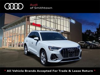 Certified 2024 Audi Q3 2.0T Premium Plus image 1