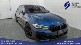 Used 2021 BMW M550i xDrive image 1