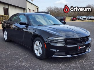 Used 2021 Dodge Charger SXT w/ Leather Interior Group image 1