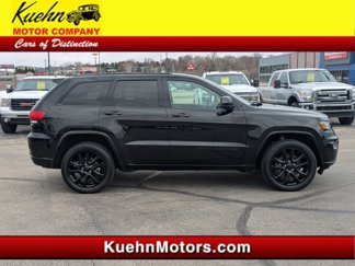 Used 2021 Jeep Grand Cherokee Laredo X image 1