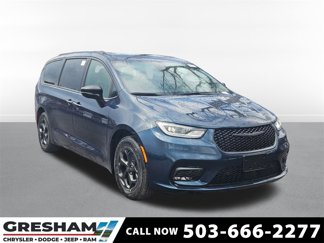 New 2025 Chrysler Pacifica Premium image 1