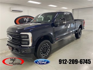 New 2025 Ford F350 4x4 Crew Cab Super Duty image 1