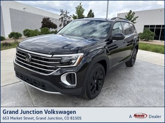New 2025 Volkswagen Atlas SE image 1