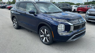 New 2025 Mitsubishi Outlander SEL image 1