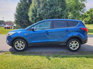 Used 2019 Ford Escape SE image 1