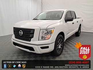 Used 2023 Nissan Titan SV image 1