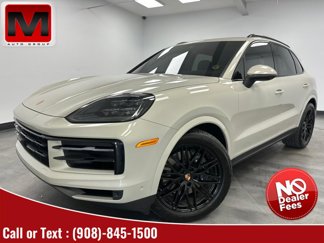Used 2025 Porsche Cayenne image 1