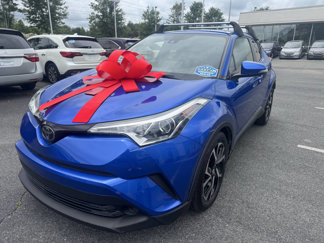 Used 2019 Toyota C-HR XLE image 1